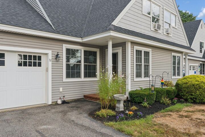 Property Photo:  32 Shannon Lane 32  ME 04072 