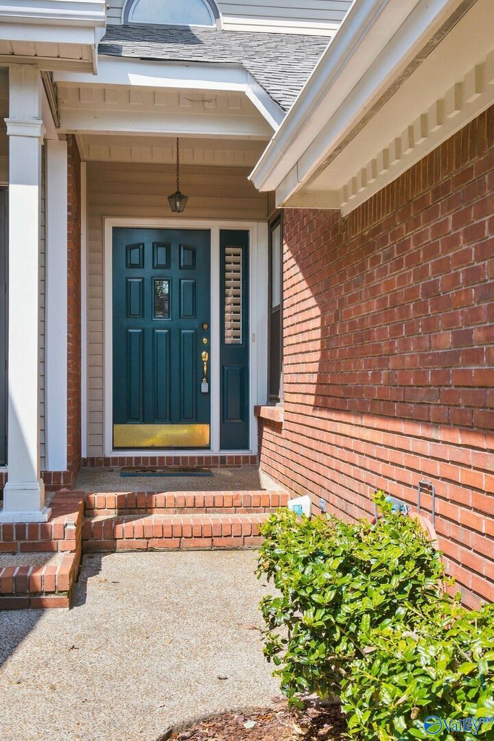Property Photo:  10026 Meredith Lane 10026  AL 35803 