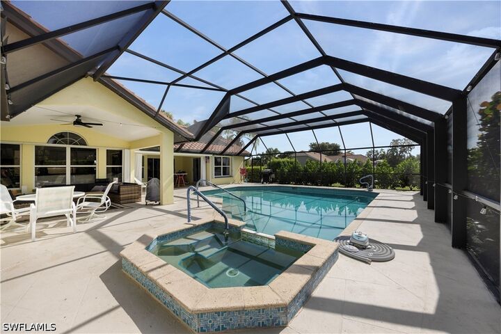 Property Photo: 9986 Mar Largo Circle FL 33919