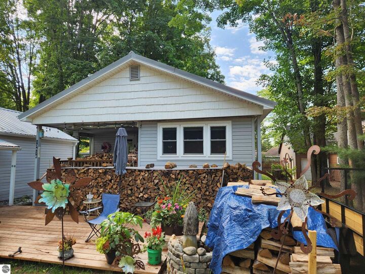 Property Photo: 13876 Merrill Avenue MI 49646
