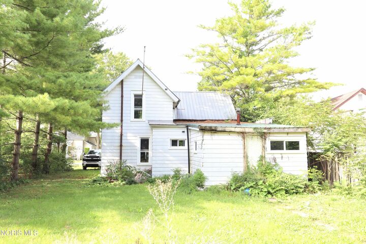 Property Photo: 315 Walnut Street OH 43457