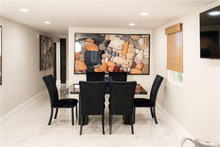 Property Photo: 2721 Iberville Street 1A LA 70119