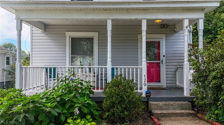 Property Photo:  129 Woodland Avenue  OH 45750 