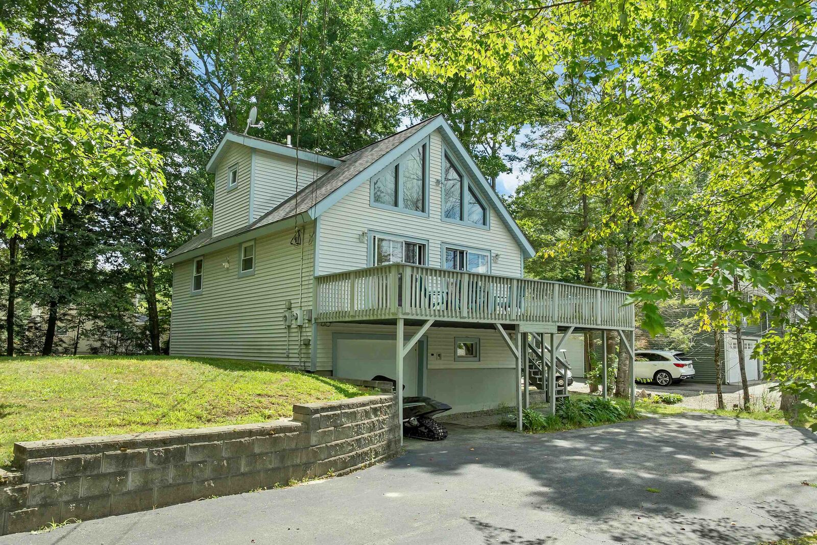 Property Photo: 105 Glen Forest Drive NH 03254