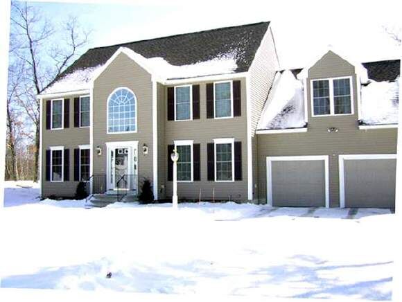 Property Photo:  12 Corliss Road  NH 03087 