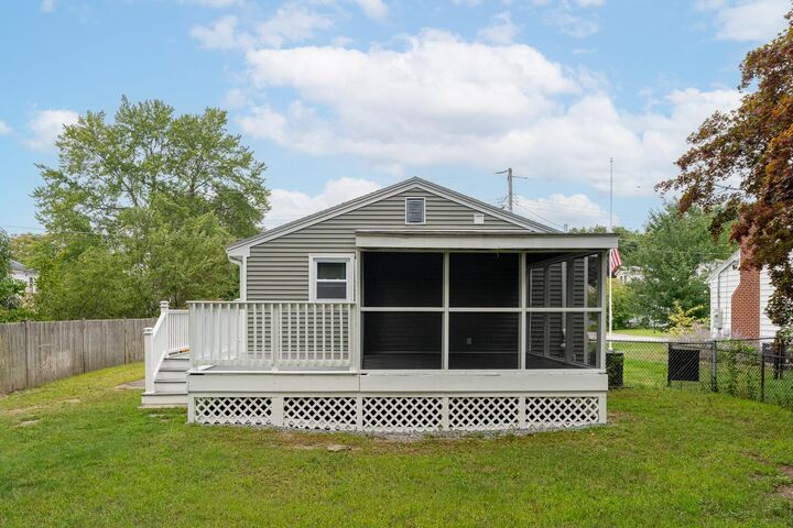 Property Photo: 12 Hutchinson Street NH 03064