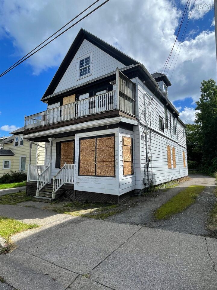 Property Photo:  34 Amelia Street  NS B1P 6C2 