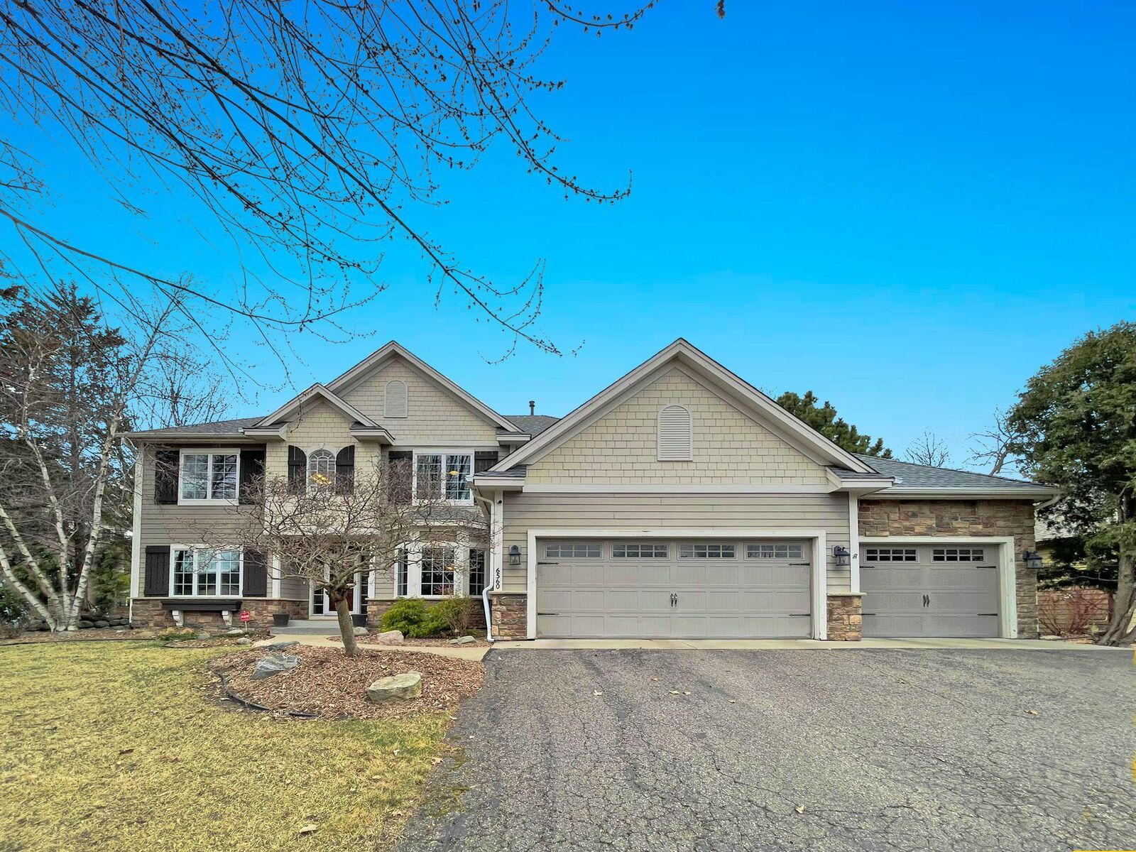 Property Photo: 6560 Shadow Lane MN 55317