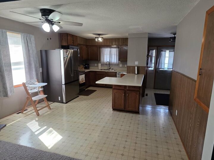 Property Photo: 304 N King Street MO 63533