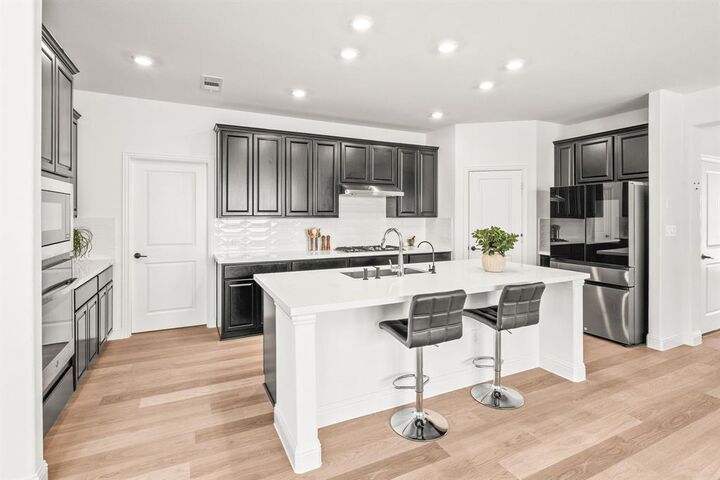 Property Photo: 210 Midnight Trail TX 75454