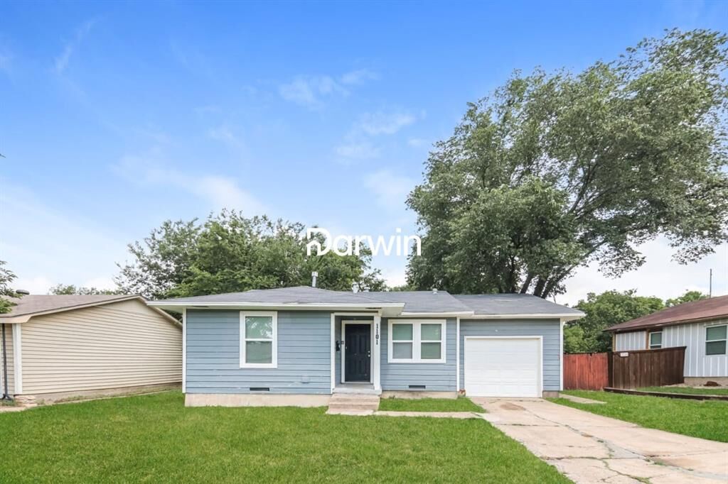 Property Photo: 1101 Rancho Drive TX 75149