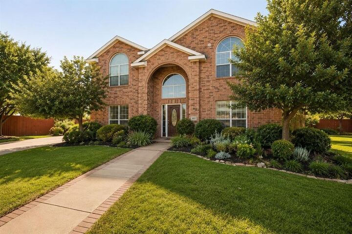 Property Photo:  3509 Mistletoe Lane  TX 75088 