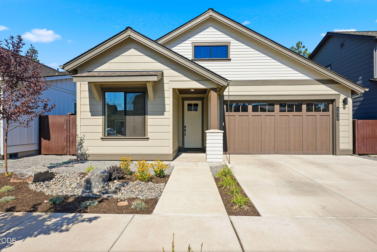 Property Photo: 3030 NW Celilo Lane OR 97703
