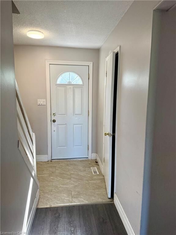Property Photo:  25 Upper Canada Drive 30  ON N2P 1G2 