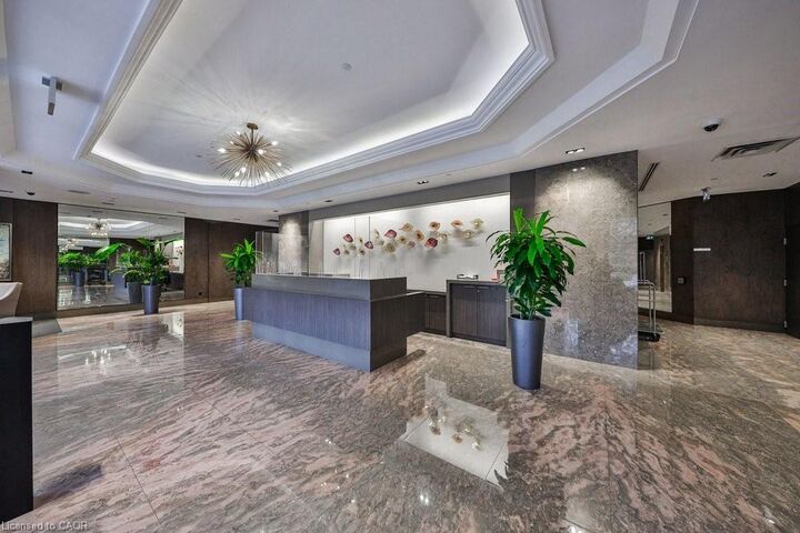 Property Photo: 1800 The Collegeway 211 ON L5L 5S4