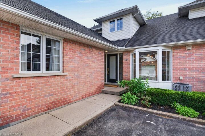 Property Photo: 2435 Woodward Avenue 5 ON L7R 1V2