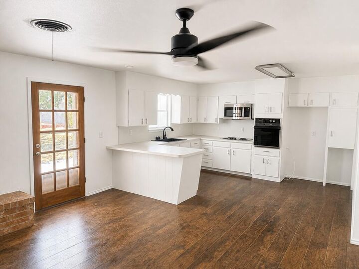 Property Photo: 2709 Rebecca Dr TX 79720