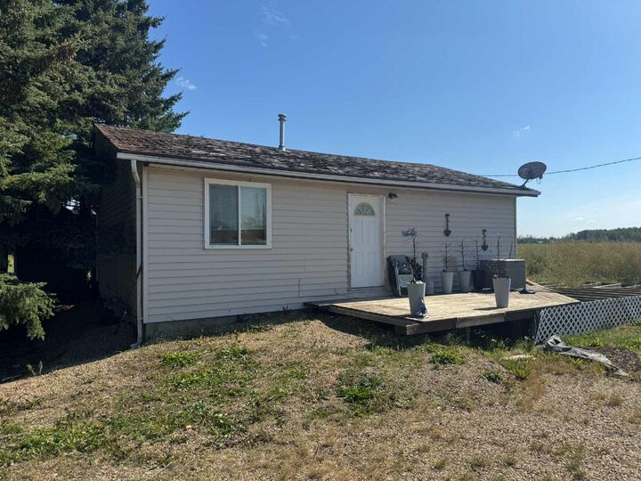 235037 Township Road 844 — photo 1