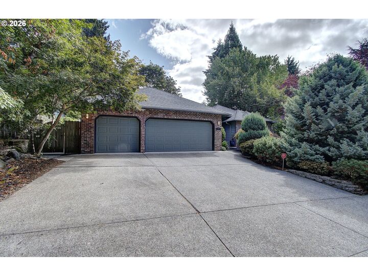 Property Photo:  1515 SE 103rd Ave  WA 98664 