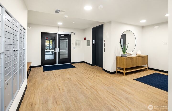 Property Photo: 6949 NE 184th Lane 306 WA 98028