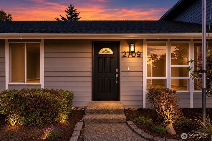 Property Photo: 2709 53rd Avenue NE WA 98422