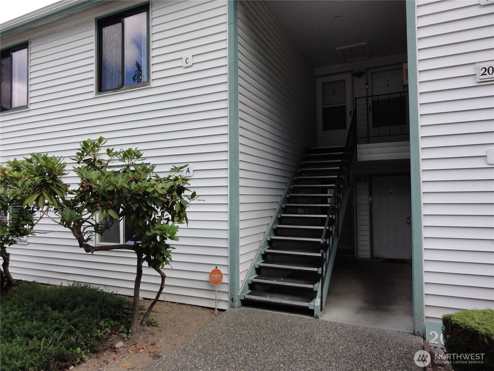 Property Photo: 2007 SW 318th Place 7A WA 98023