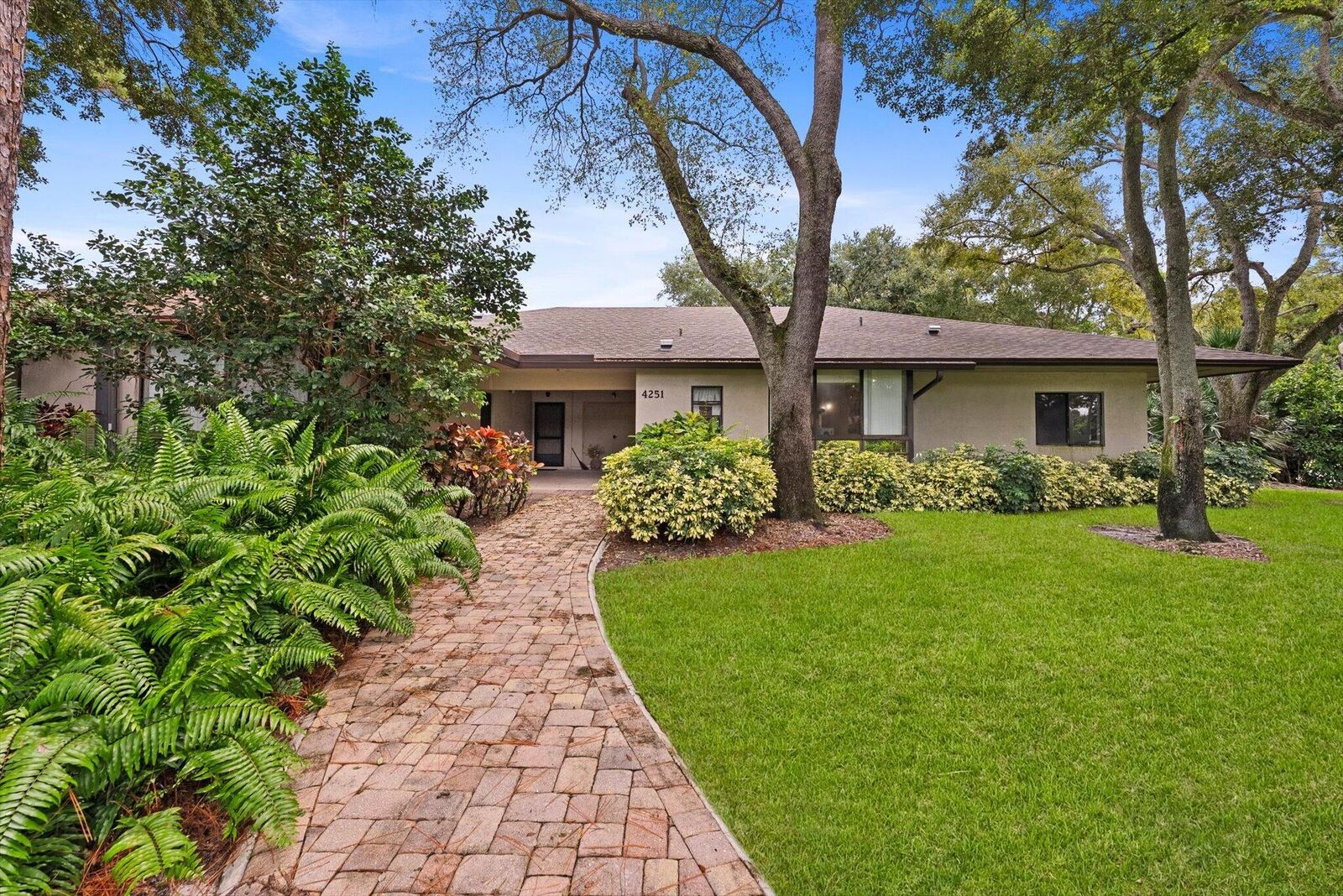 Property Photo: 4251 Wood Ride C FL 33436