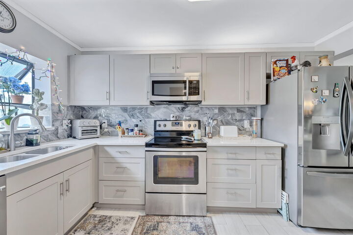 Property Photo:  305 Congressional Way  FL 33442 
