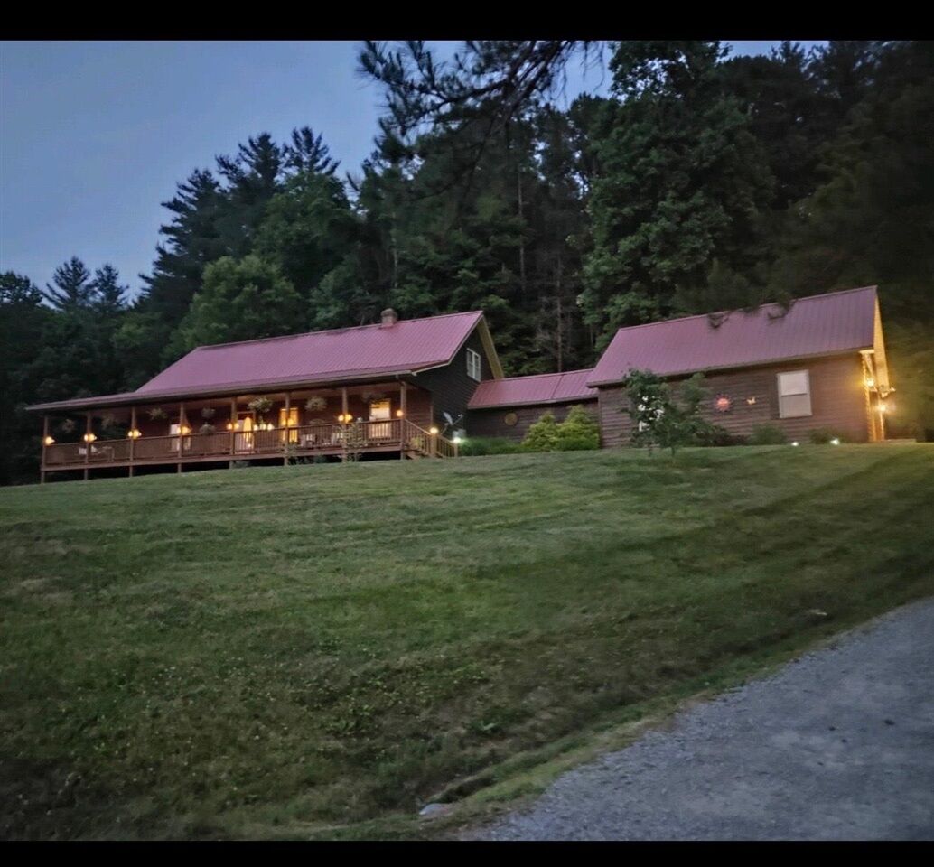 Property Photo:  579 Spoon Branch Road  KY 42717 