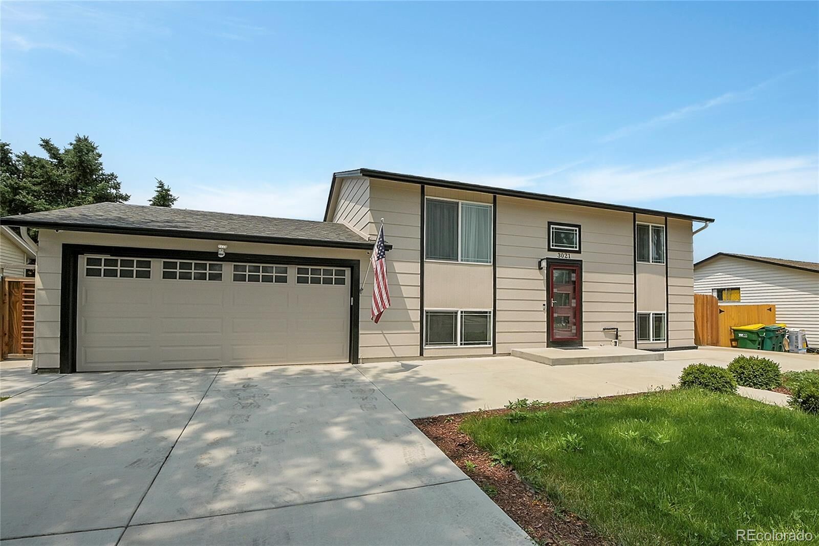 Property Photo: 3021 S Helena Street CO 80013