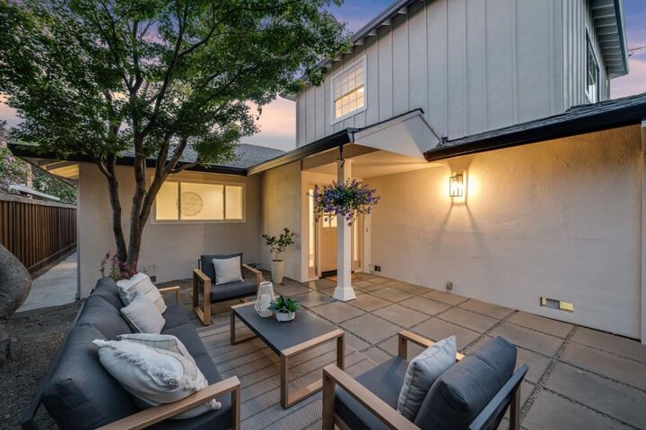 Property Photo:  1218 Sanchez Way  CA 94061 