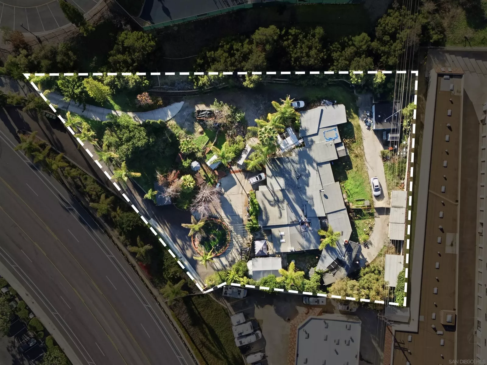 Property Photo: 935 Encinitas Blvd CA 92024