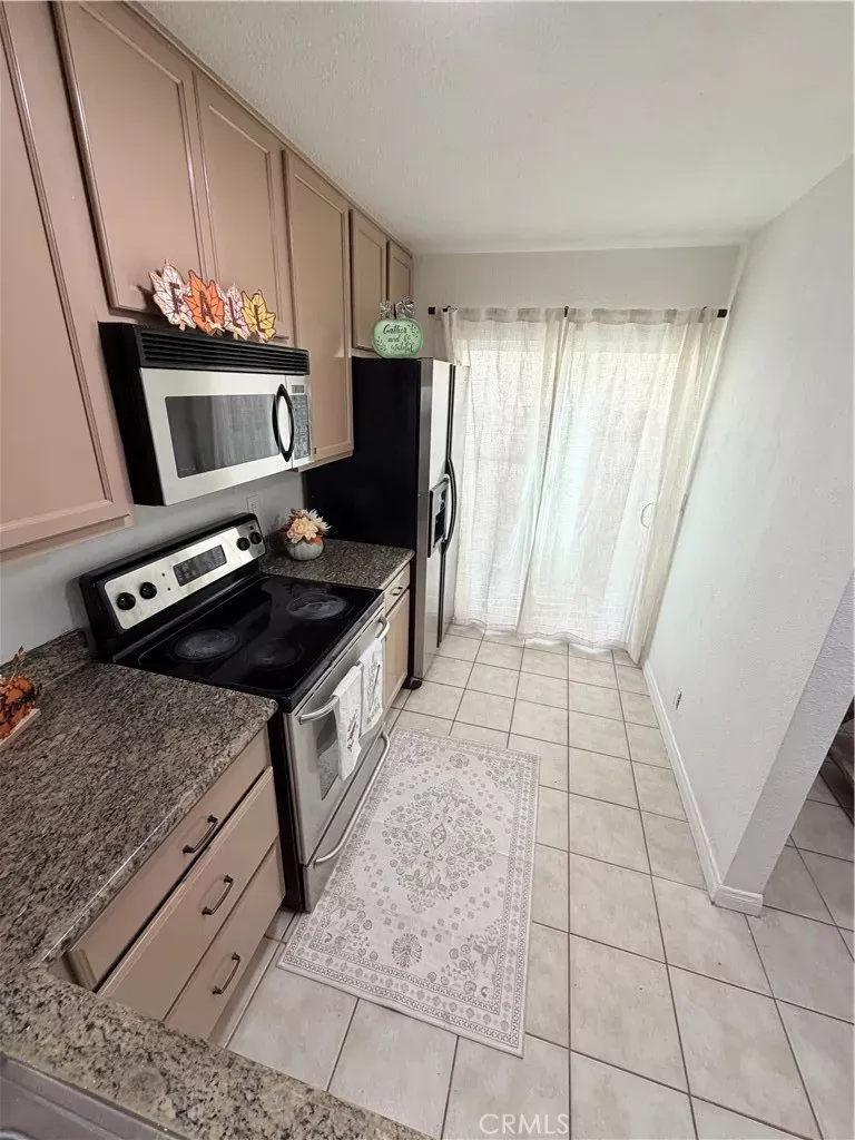 Property Photo: 9210 Kenwood Dr. H CA 91977