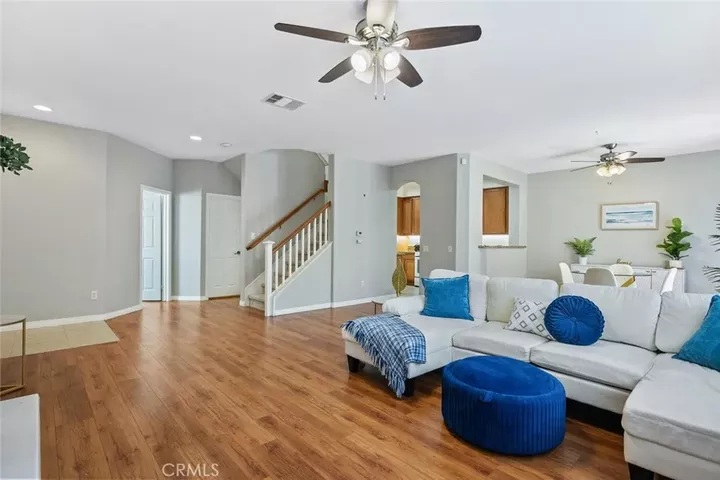 Property Photo: 23868 Toscana Dr CA 91354
