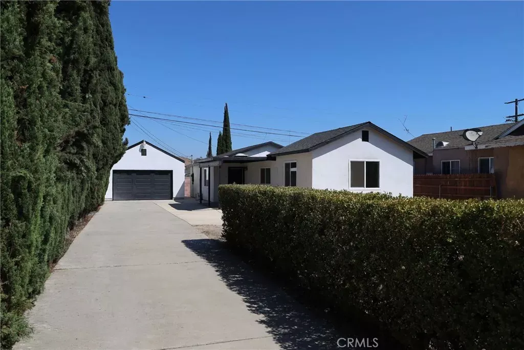 Property Photo:  742 Simmons  CA 90022 