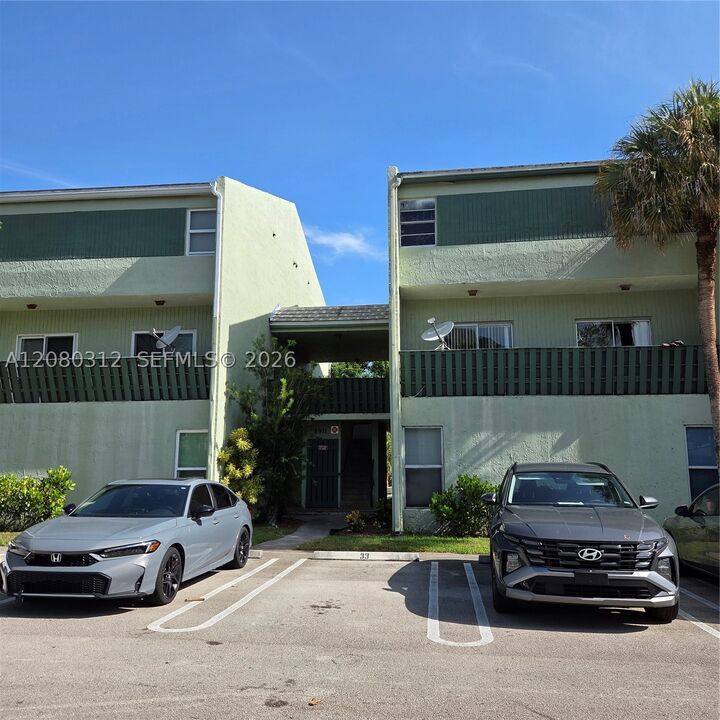 Property Photo: 8911 NW 28th Dr C FL 33065