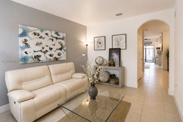 Property Photo: 10327 NW 89th Ter FL 33178