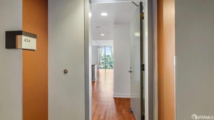 Property Photo:  300 Berry Street 424  CA 94158 