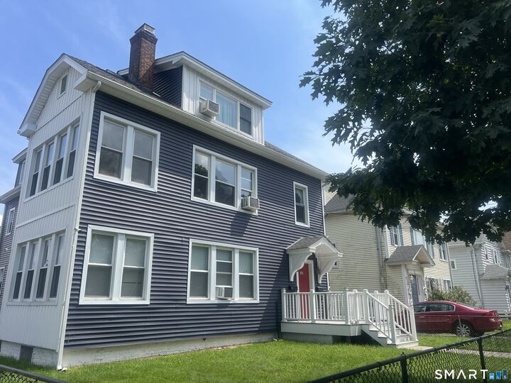 Property Photo:  385 Savin Avenue 2  CT 06516 