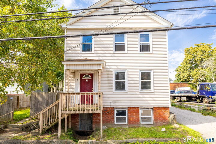 Property Photo: 14 Blackhall Street CT 06320