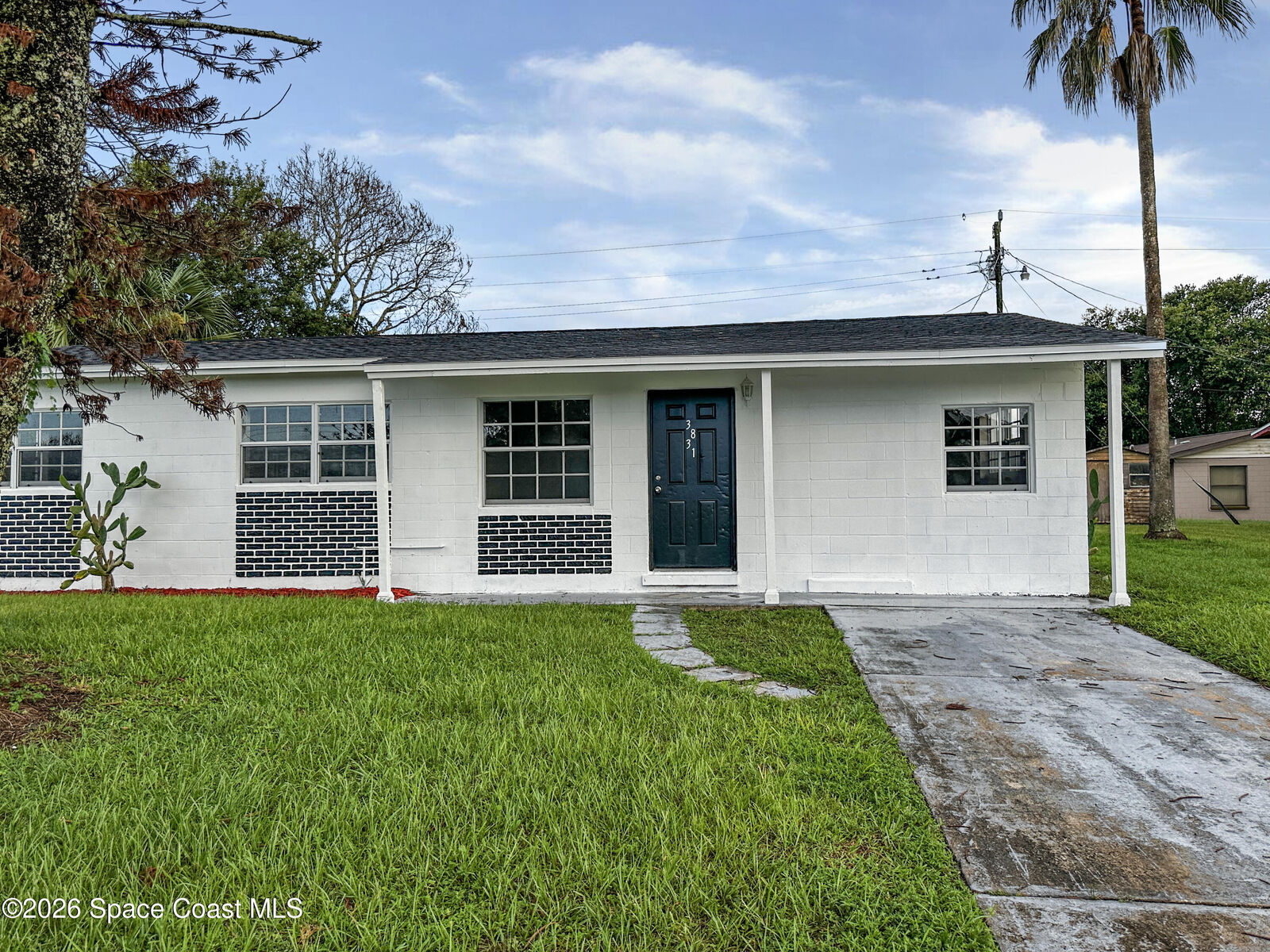 Property Photo: 3831 Ellis Drive FL 32926