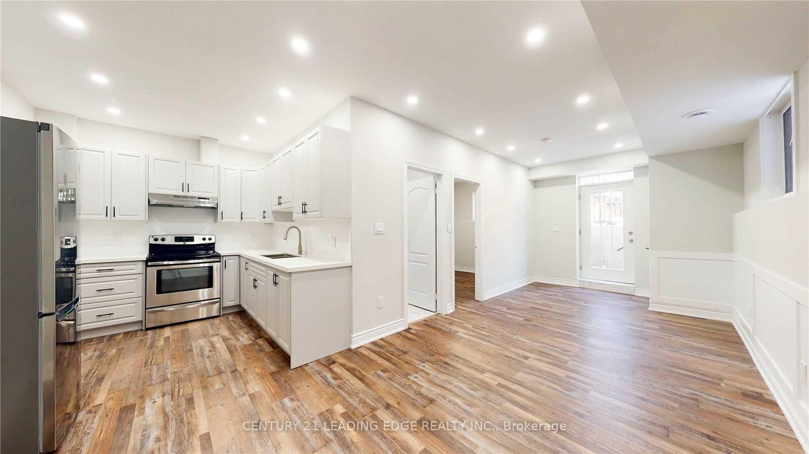 Property Photo:  34 Twistleton Street Bsmt  ON L7C 2H1 