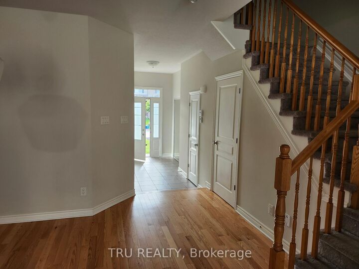 Property Photo:  1146 Beckett Crescent  ON K2S 0Z2 