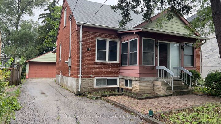 Property Photo:  10 Adele Avenue  ON M3L 1J1 
