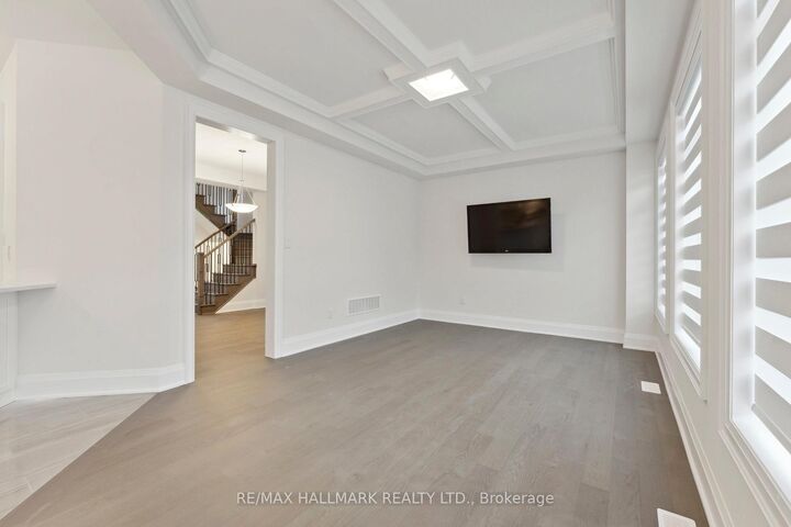 Property Photo: 7 Kessler Drive ON L6R 0B8