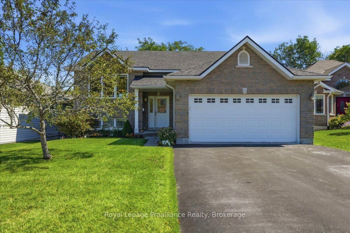 Property Photo:  28 Kyle Court  ON K0K 2C0 