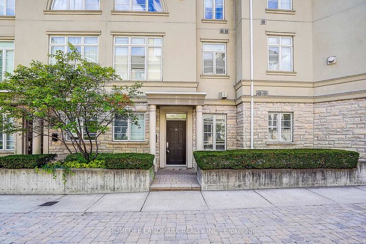 Property Photo: 51 York Mills Road 309 ON M2P 1B6