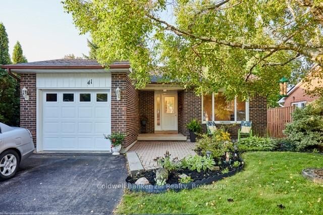 Property Photo:  41 Panter Crescent  ON L1S 3T4 