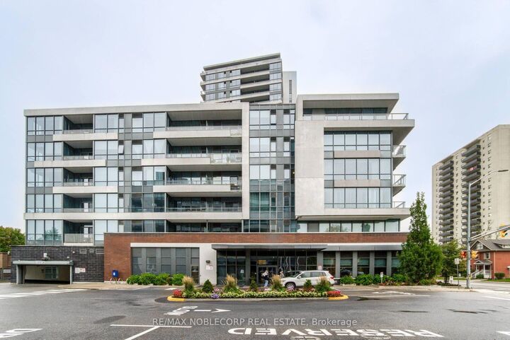Property Photo:  1 Hurontario Street 415  ON L5G 0A3 