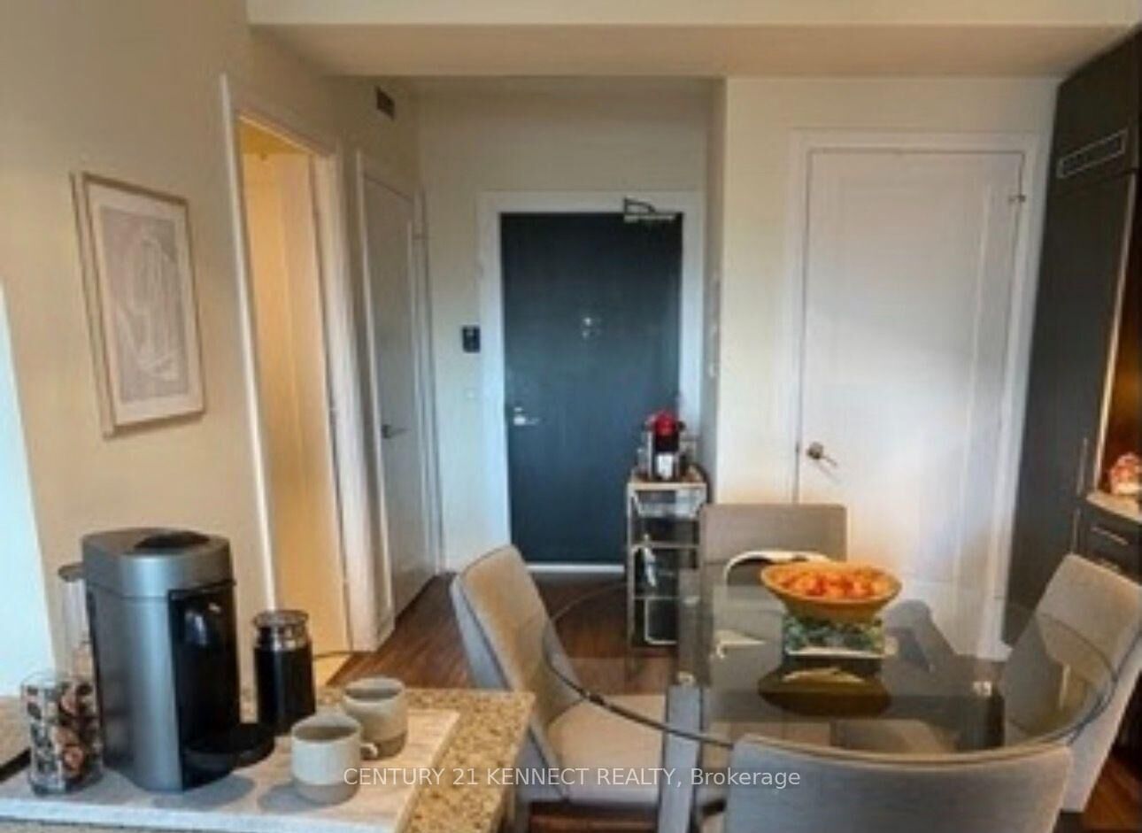 Property Photo:  2 Anndale Drive 3003  ON M2N 0G5 